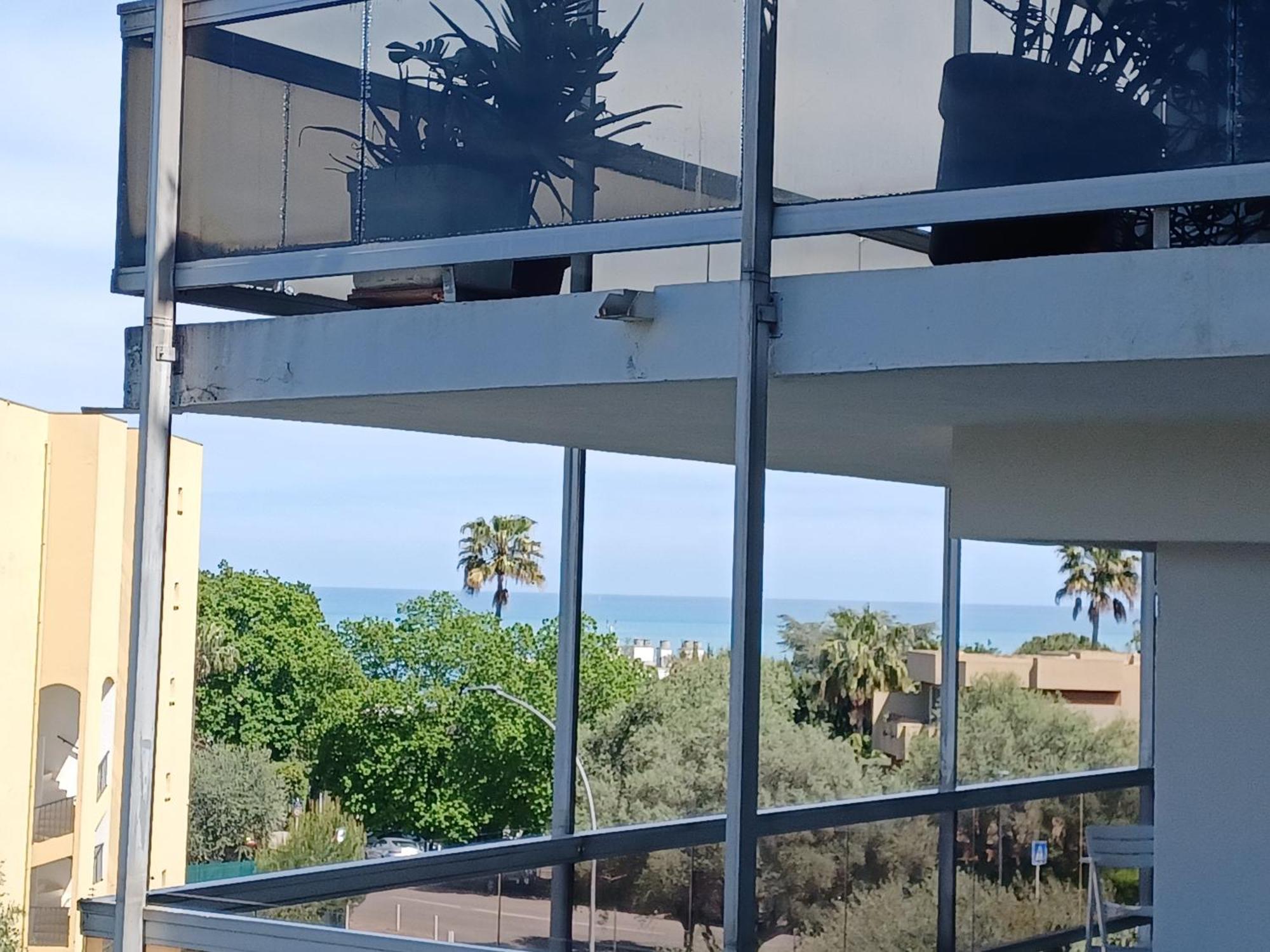 Juan Les Pins Tanit Studio Climatise Vue Sur Mer Piscine Antibes Esterno foto