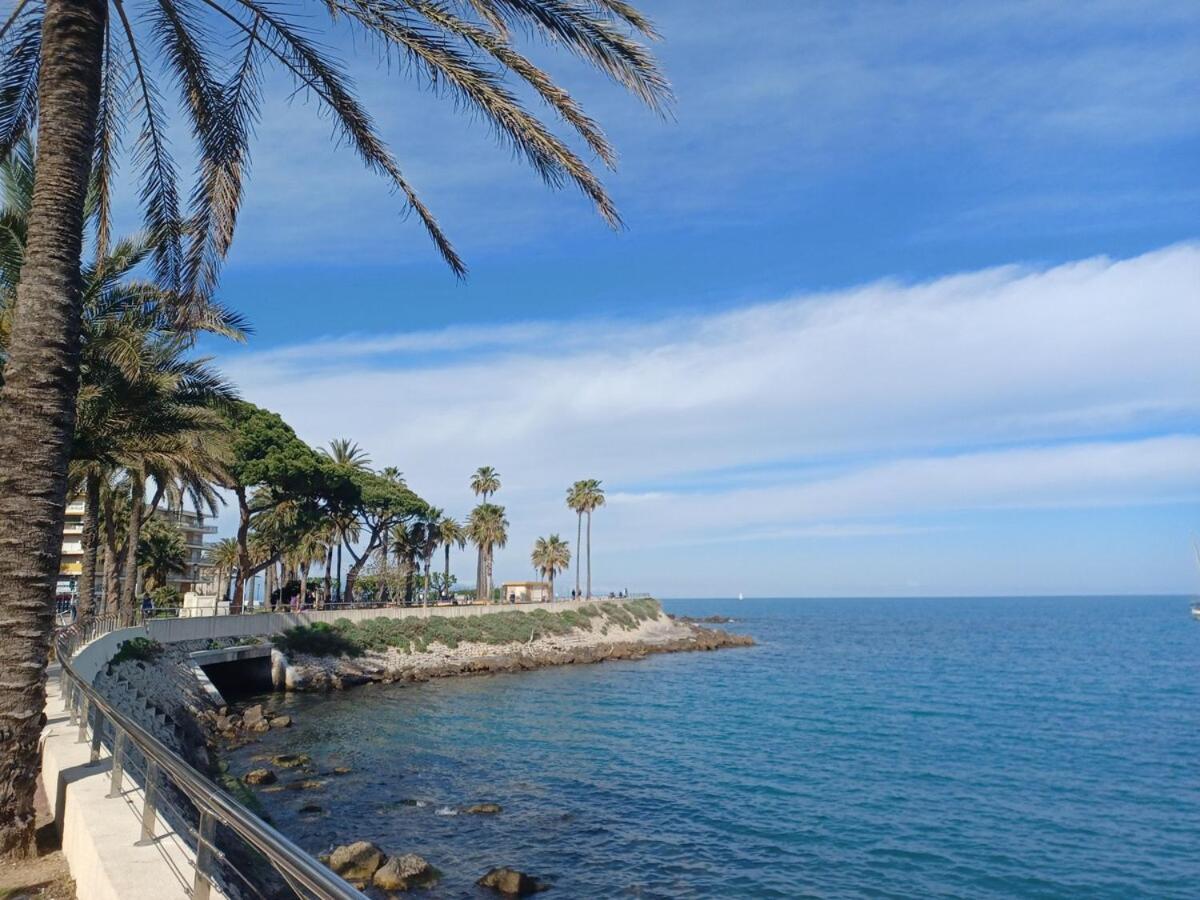 Juan Les Pins Tanit Studio Climatise Vue Sur Mer Piscine Antibes Esterno foto